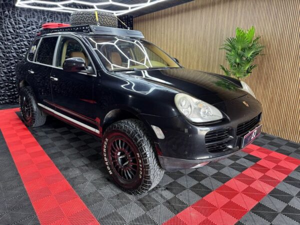 Porsche Cayenne 3.2